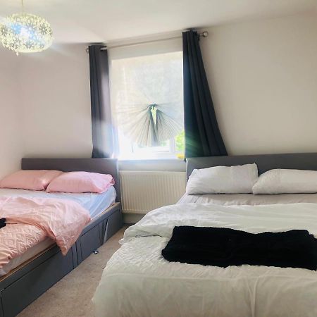 Charming Town Centre 3 Double Beds Home Free Parking トンブリッジ エクステリア 写真