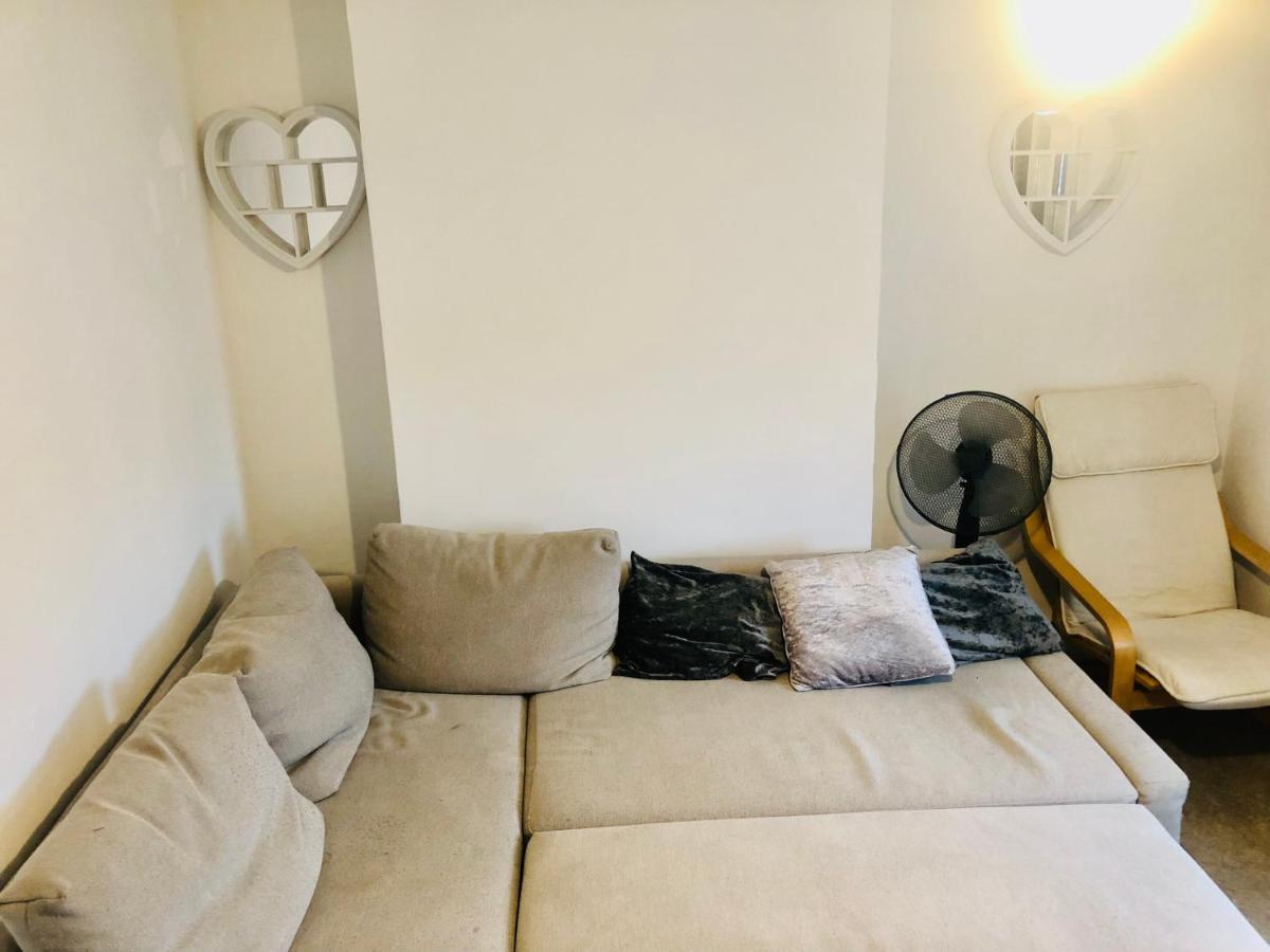 Charming Town Centre 3 Double Beds Home Free Parking トンブリッジ エクステリア 写真
