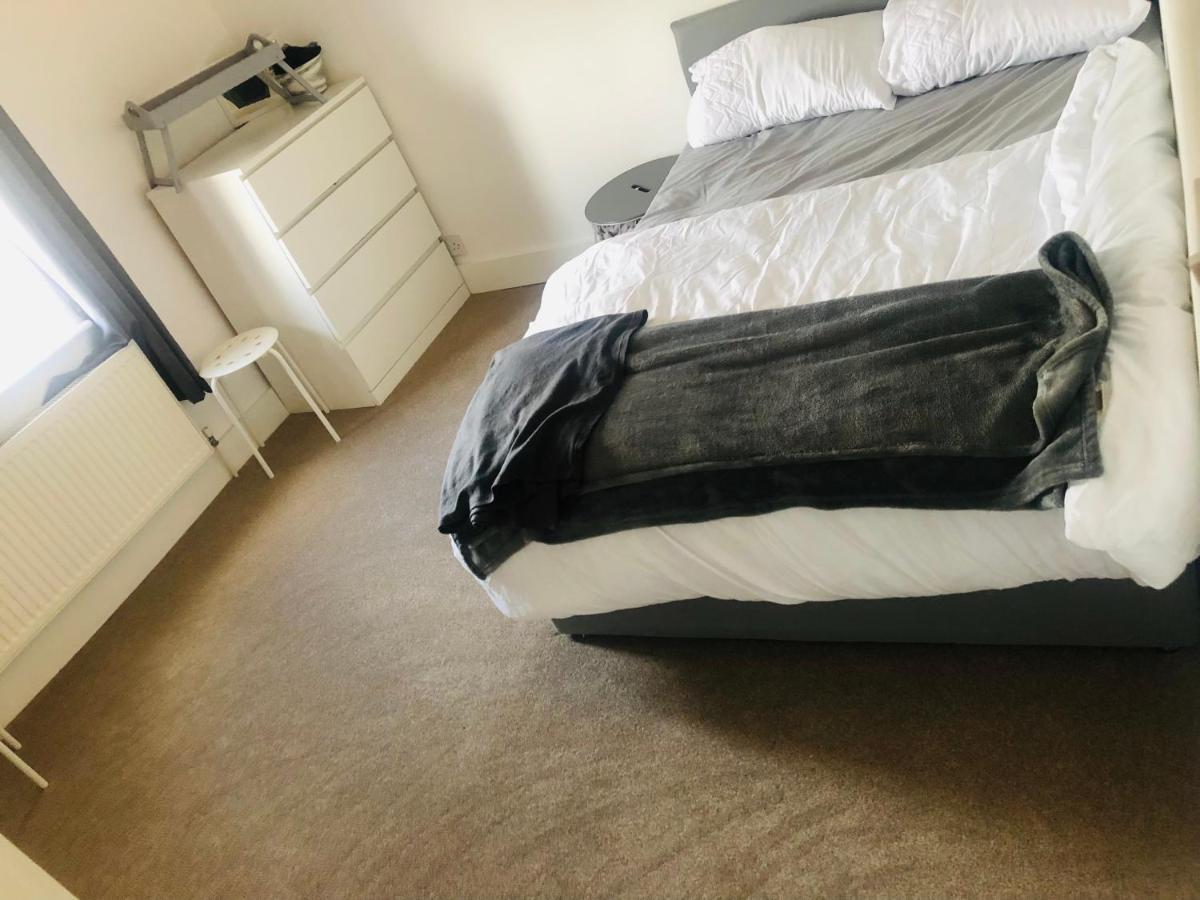 Charming Town Centre 3 Double Beds Home Free Parking トンブリッジ エクステリア 写真